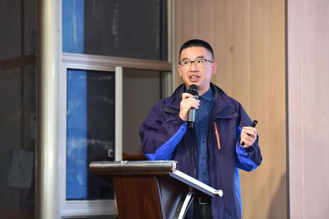 图片关键词 图片关键词